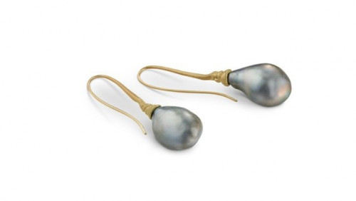 Slender drop earrings end in smoky-grey south sea baroque pearls 6.5 mm pearl cap tapers to 0.9 mm ear wire, 46 mm length.