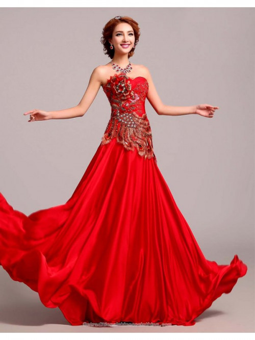 https://www.cntraditionalchineseclothing.com/chinese-red-embroidery-phoenix-beading-long-bridal-wedding-gown.html