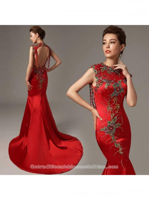 https://www.cntraditionalchineseclothing.com/embroidered-floral-sleeveless-mermaid-trailing-chinese-wedding-dress.html