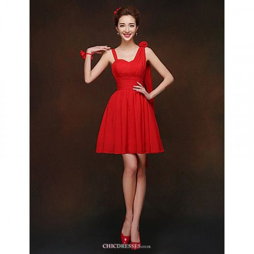 https://www.chicdresses.co.uk/shortmini-bridesmaid-dress-ruby-sheathcolumn-spaghetti-straps.html
