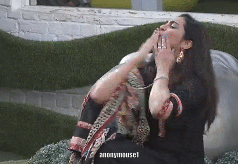 8vjmWNm.gif