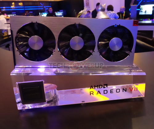 AMD-Radeon-VII-5---OverCluster.jpg