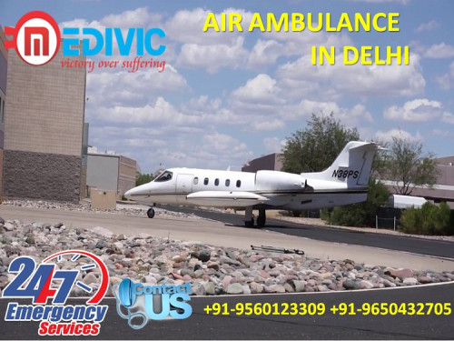 Air-Ambulance-in-Delhide545e9112217314.jpg