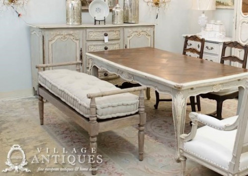 Village Antiques – Houston’s Premier French Antique Furniture Store. Select collection of dealers, antique shops, and antique stores that specialize in French.

http://www.villageantiques.net/