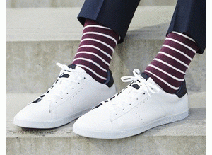 Charming panache for the feet. Order top-quality bamboo socks from Walky Socky and that too at the most competitive prices. Dial (+852) 2368-9821. Shop Now:- https://walkysocky.com/