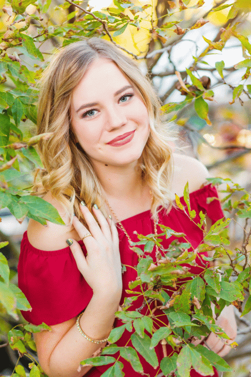 Kelley Howe – the best Canyon Lake Senior Photographer specializes in High School Senior Photography and Portrait Photography. For queries, contact us online! For more information visit our website:- https://www.kelleyhowephotography.com/