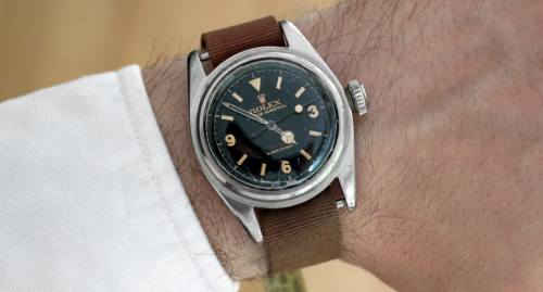 This was also an auction season less dominated by one or two big-ticket lots, with the catalogs showing strong mid-to-high tier pieces throughout We did get one new world record of note, with the only known Asprey-signed Patek Philippe ref 2499 setting a record for the reference at Sotheby's on Tuesday.