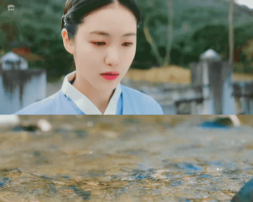 EP06---The-Secret-Romantic-Guesthouse-4.gif