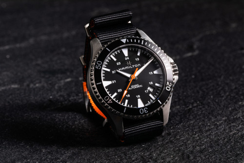 And this particular dive watch is a superb choice for both first-time mechanical watch buyers and those looking for a quality mechanical timepiece.