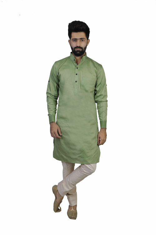 Green Mens Solid Long Kurta has a mandarin collar which is ideal to wear on jeans or trousers. http://bit.ly/2CYSfGq