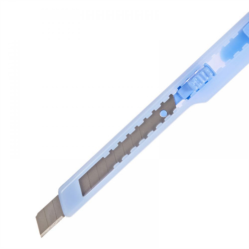 Horse-Blue-Cutter-Knife-with-Blade-Small-1.jpg