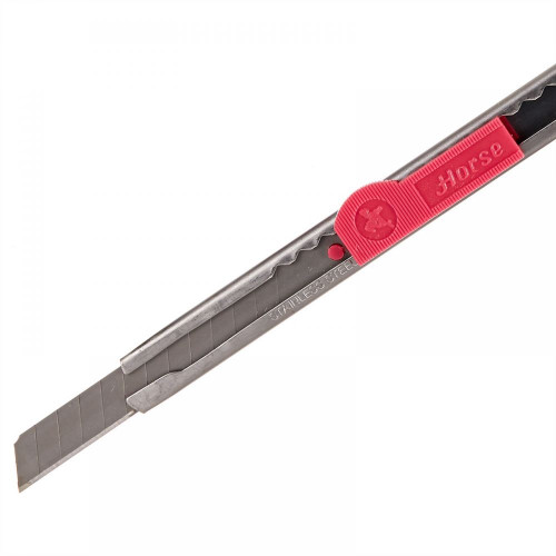 Horse Pink Stainless Steel Cutter with Extra Blade 1