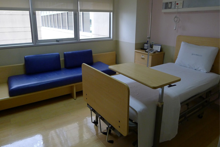 Hospital-Furniture.jpg