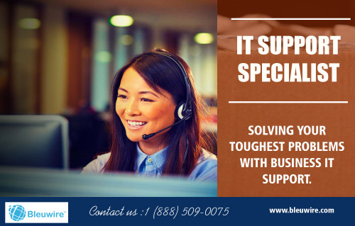 IT-Support-Specialist.jpg