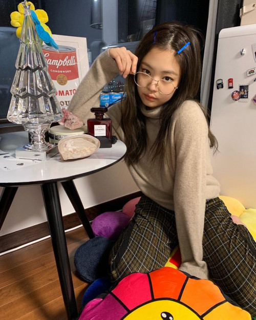 Jennie (Black Pink)