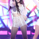 Jennie-3-5