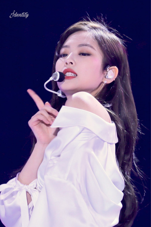 Jennie (Black Pink)