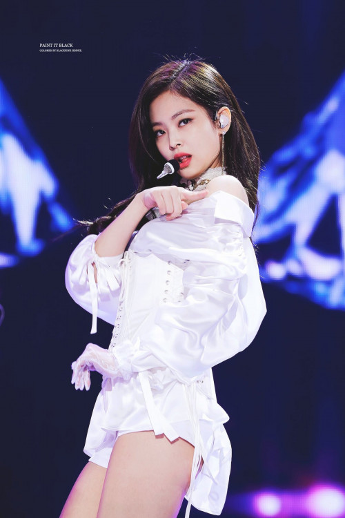 Jennie (Black Pink)