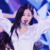 Jennie-5-40