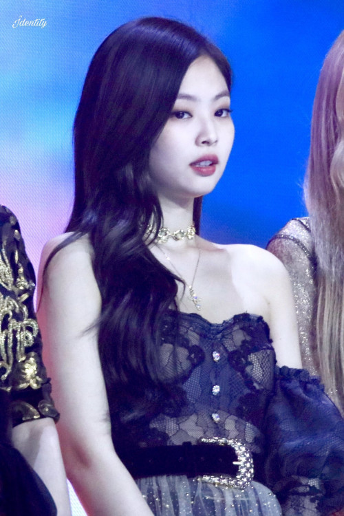 Jennie (Black Pink)