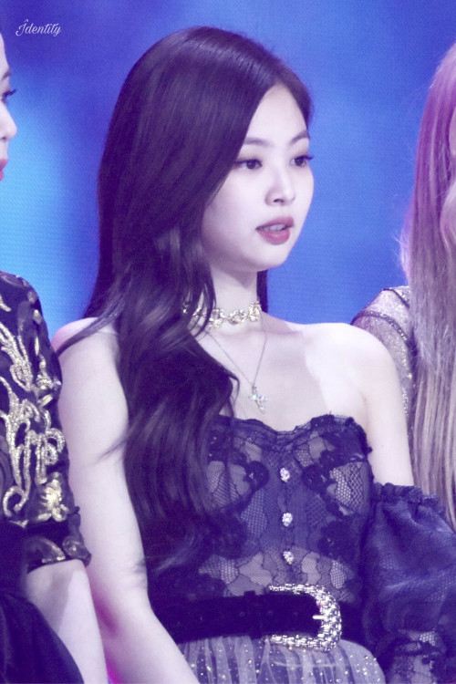 Jennie (Black Pink)