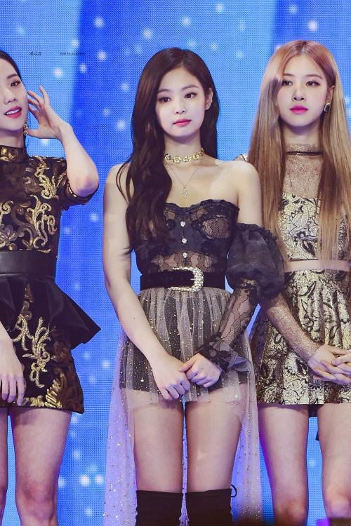 Jennie (Black Pink)