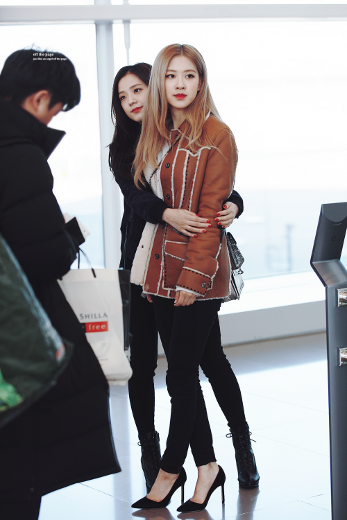 Jisoo & Rose' 2