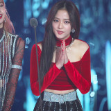 Jisoo-130-10