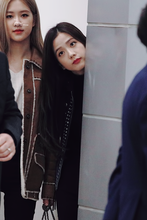 Jisoo 335