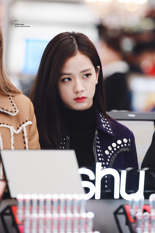 Jisoo 339