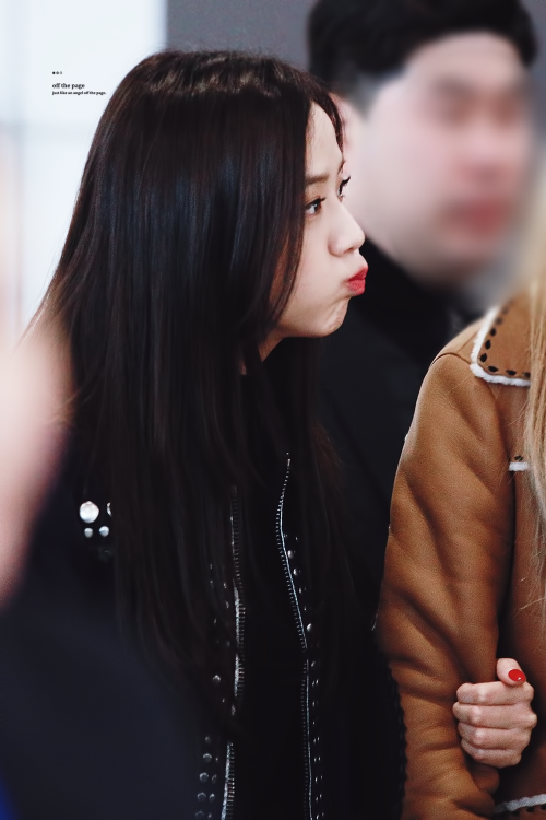 Jisoo 345