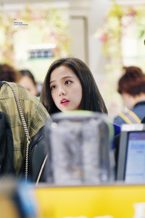 Jisoo 354