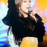 Jisoo-4-29