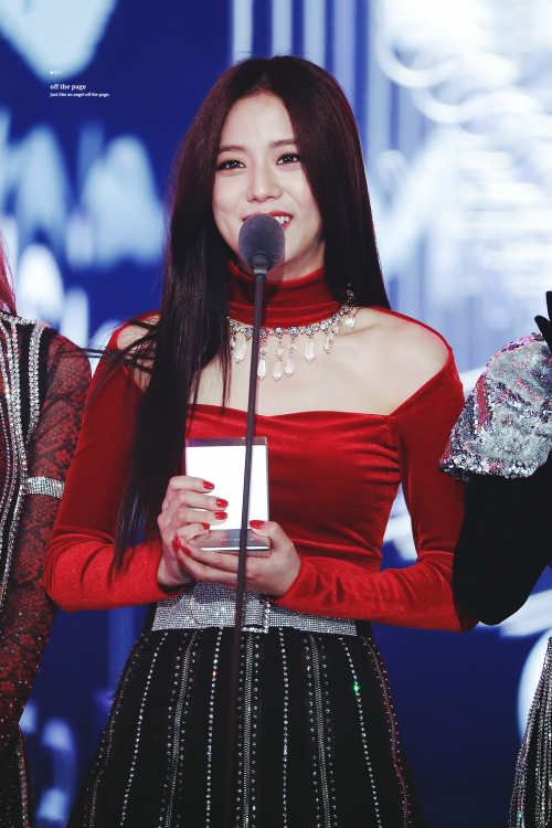 Jisoo (Black Pink) 130 (8)