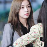 Jisoo-Black-Pink-150-12