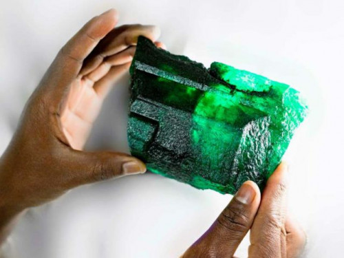 KAGEM Mining has discovered an exceptionally rare high quality 5,655 carat emerald crystal at its mine in Lufwanyama The emerald - dubbed 'Inkalamu', the Lion Emerald - shows remarkable clarity with a perfectly balanced golden green colour, and is already creating a buzz in the global gemstone industry ahead of its auction in Singapore next month Inkalamu was discovered at Kagem, the world's largest emerald mine.