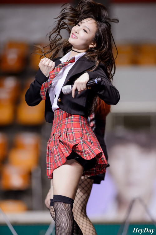 Nayeon-1f49c8fbe53e90f9d.jpg