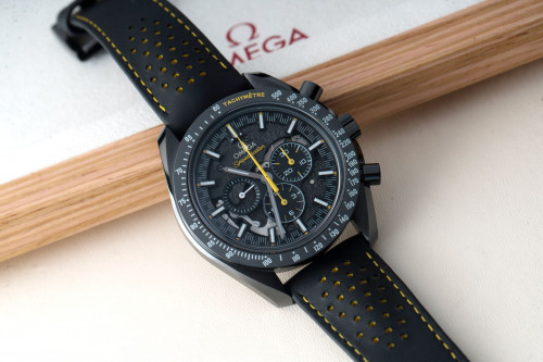 Omega-Speedmaster-Dark-Side-Of-The-Moon-Apollo-8-1.jpg