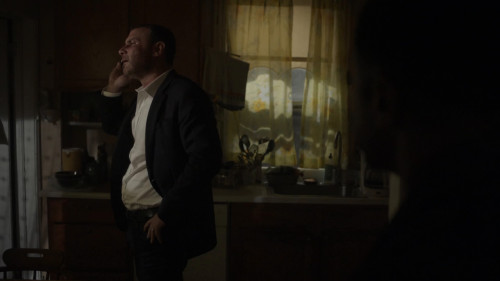 Ray.Donovan.S06E11.Never.Gonna.Give.You.Up.PL.720p.AMZN.WEBRip.x264-666.mkv_snapshot_16.29.321.jpg