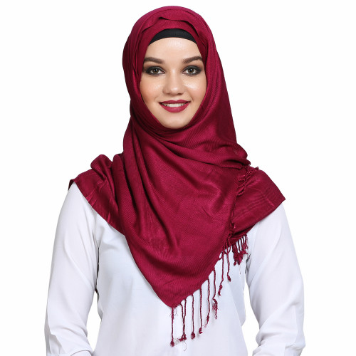 Checkout beautiful and quality collections of Red Hijabs at Mirraw Online Store with amazing prices. http://bit.ly/2WpJQRY
