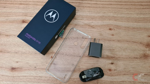 Review Motorola One Fusion Overcluster Accesorios