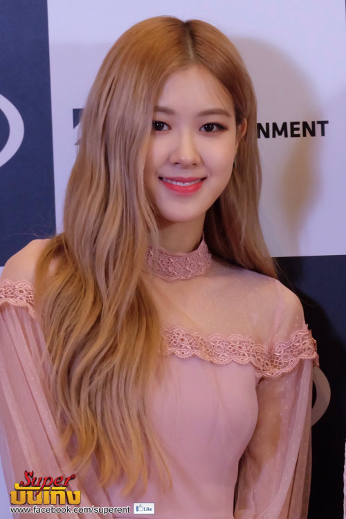 Rose' (Black Pink)