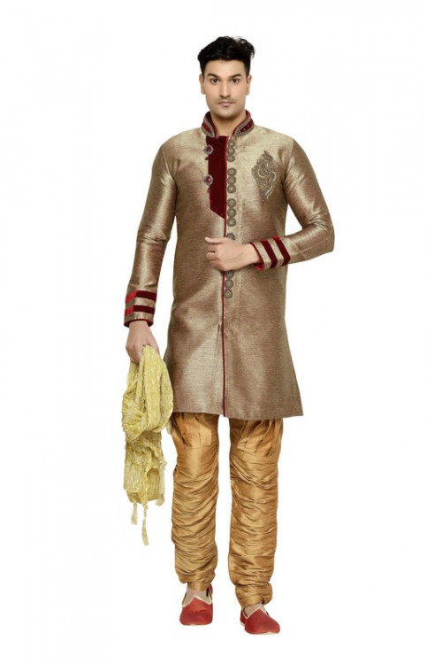 This Designer Kurta Pajama is perfect to change your look. Will make you look dashing. http://bit.ly/2zNbPlf