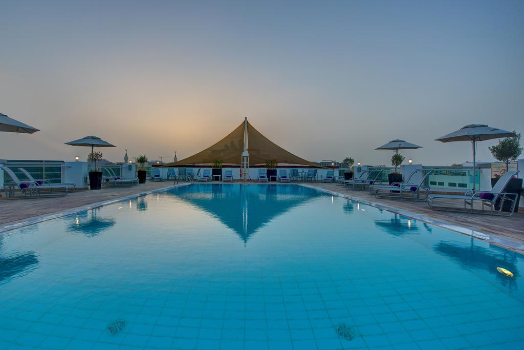 Отель джа. Отель Port Saeed Дубай. J5 Hotels Port Saeed. Отель Джа океан Вью. Swimming Pool Dubai Hotel.