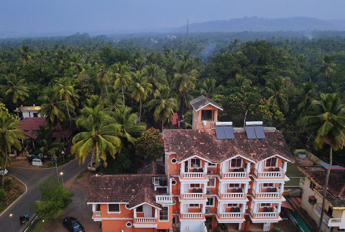 Treehouse-Nova-Cansaulim-Goa---front-view.jpg