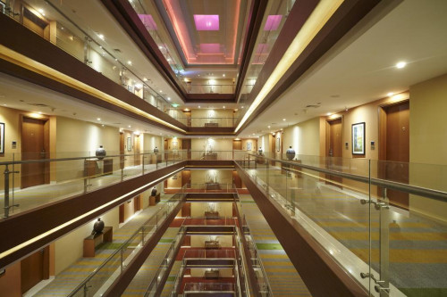 Turyaa-Chennai---lobby.jpg