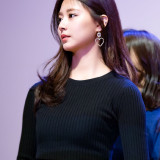 Tzuyu-30