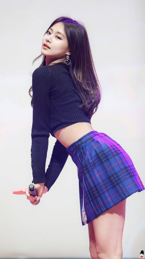 Tzuyu (Twice)