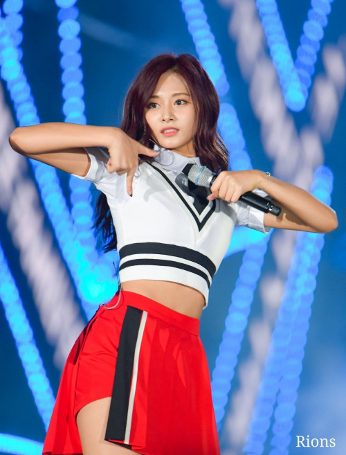 Tzuyu (Twice)