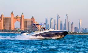 Yacht-for-Rent-in-Dubai.jpg